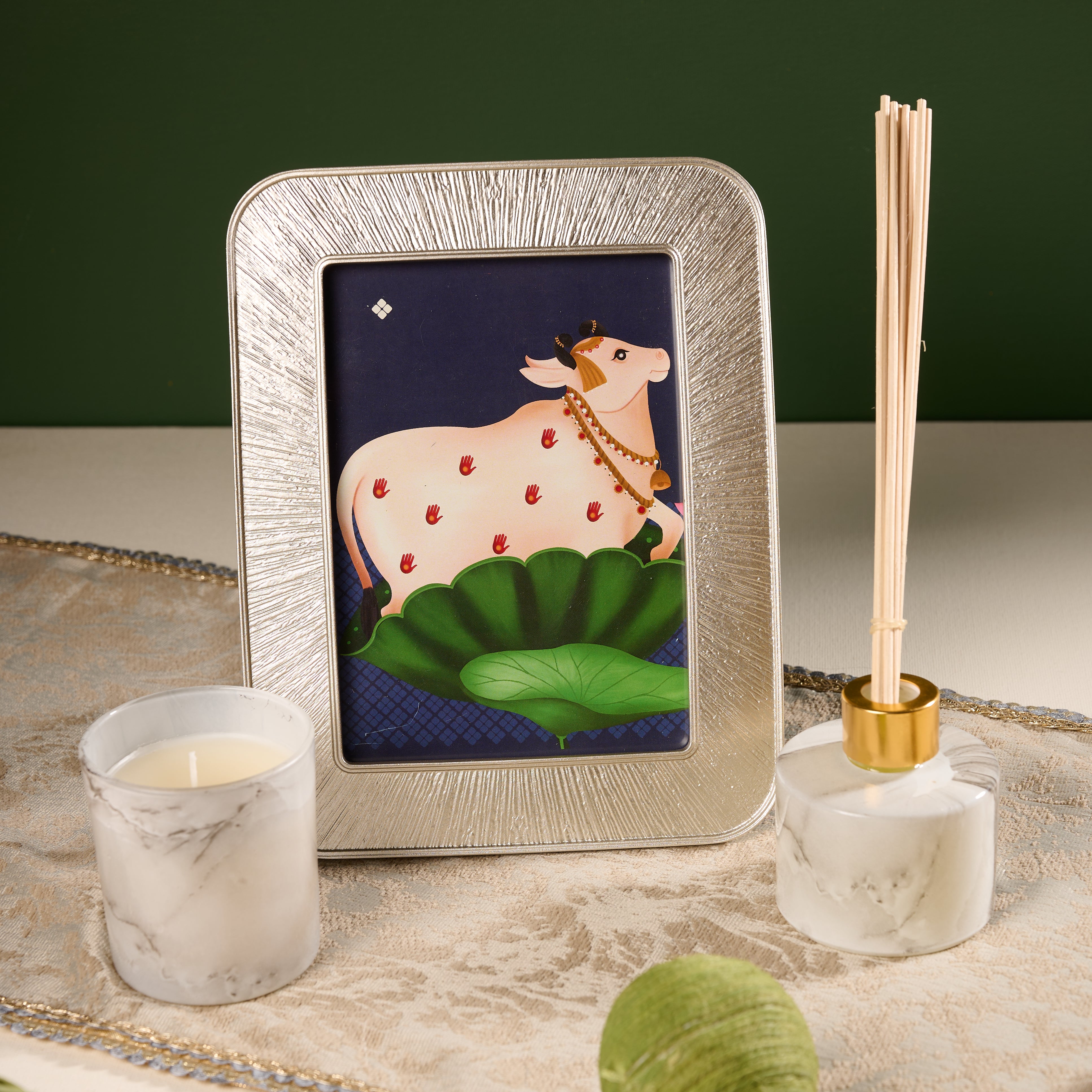Sugandh Serenity Hamper – Silver
