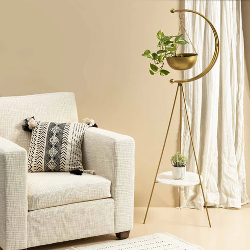 Muun Tripod Planter (Gold metal with White marble base)