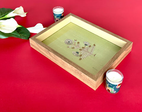 Karigari Suryamukhi Tray