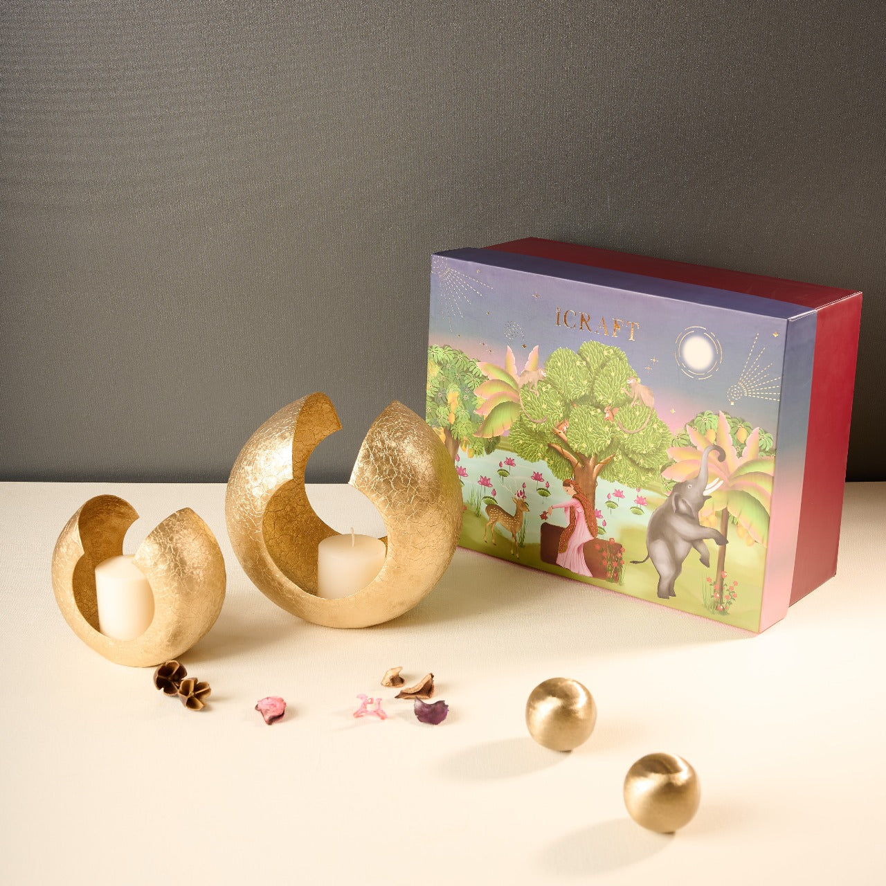Cresent Moon Candle Holder Hamper - Set of 2