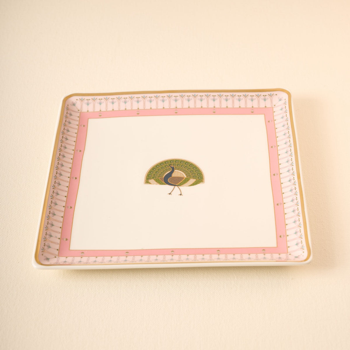 Jaipurbagh Teacups and Platter hamper