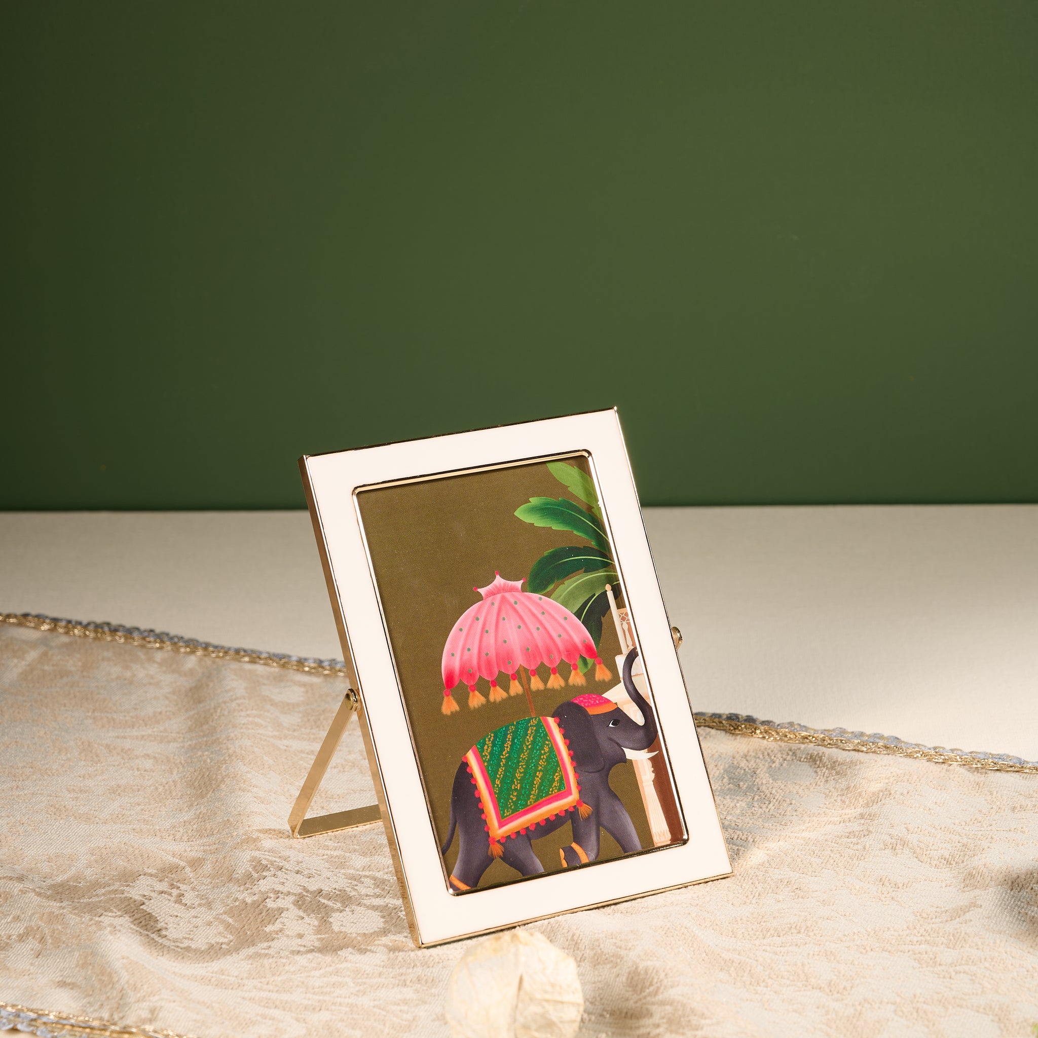 The Royal Haati Hamper