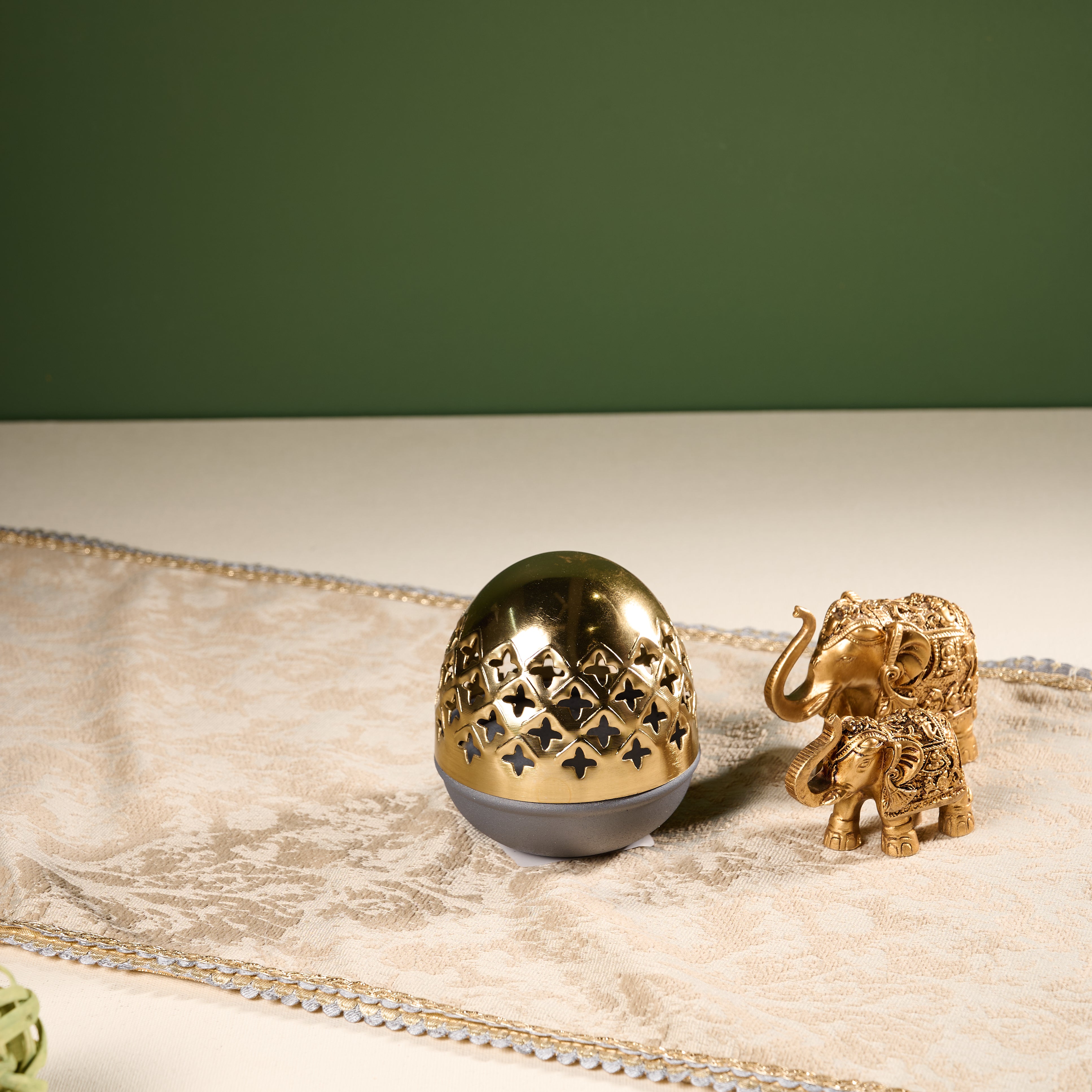Gaj & Dhoop Hamper